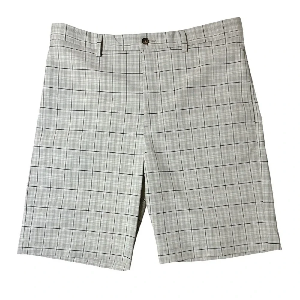 Greg Norman‎ Golf Shorts Mens 34 Tan White Plaid Good Performance Stretch